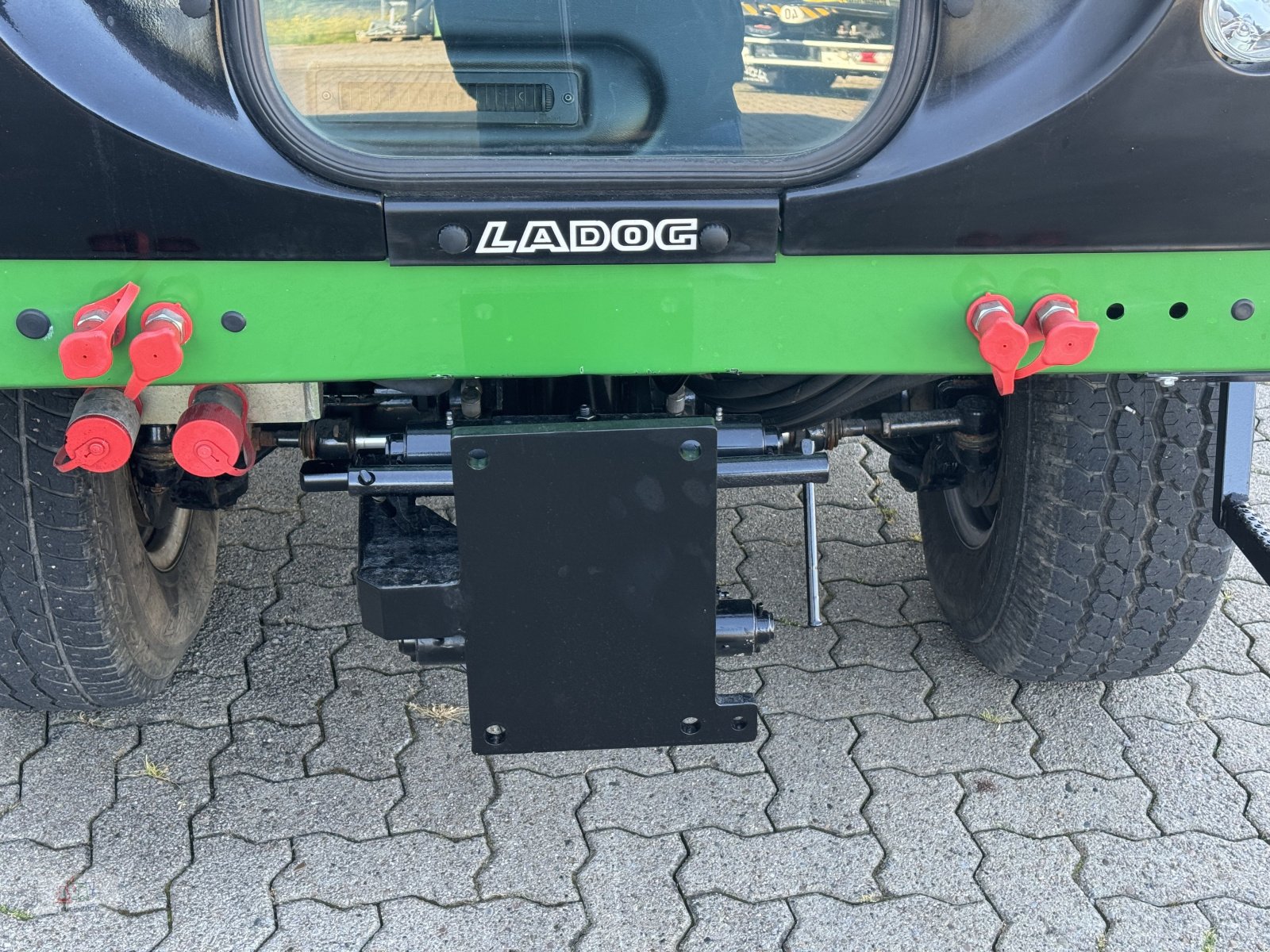 Kipper of the type Ladog Multicar Ladog  T1400 4x4 Kipper mit Fassi Kran 5+6 Steuerkreis, Gebrauchtmaschine in Sottrum (Picture 6)