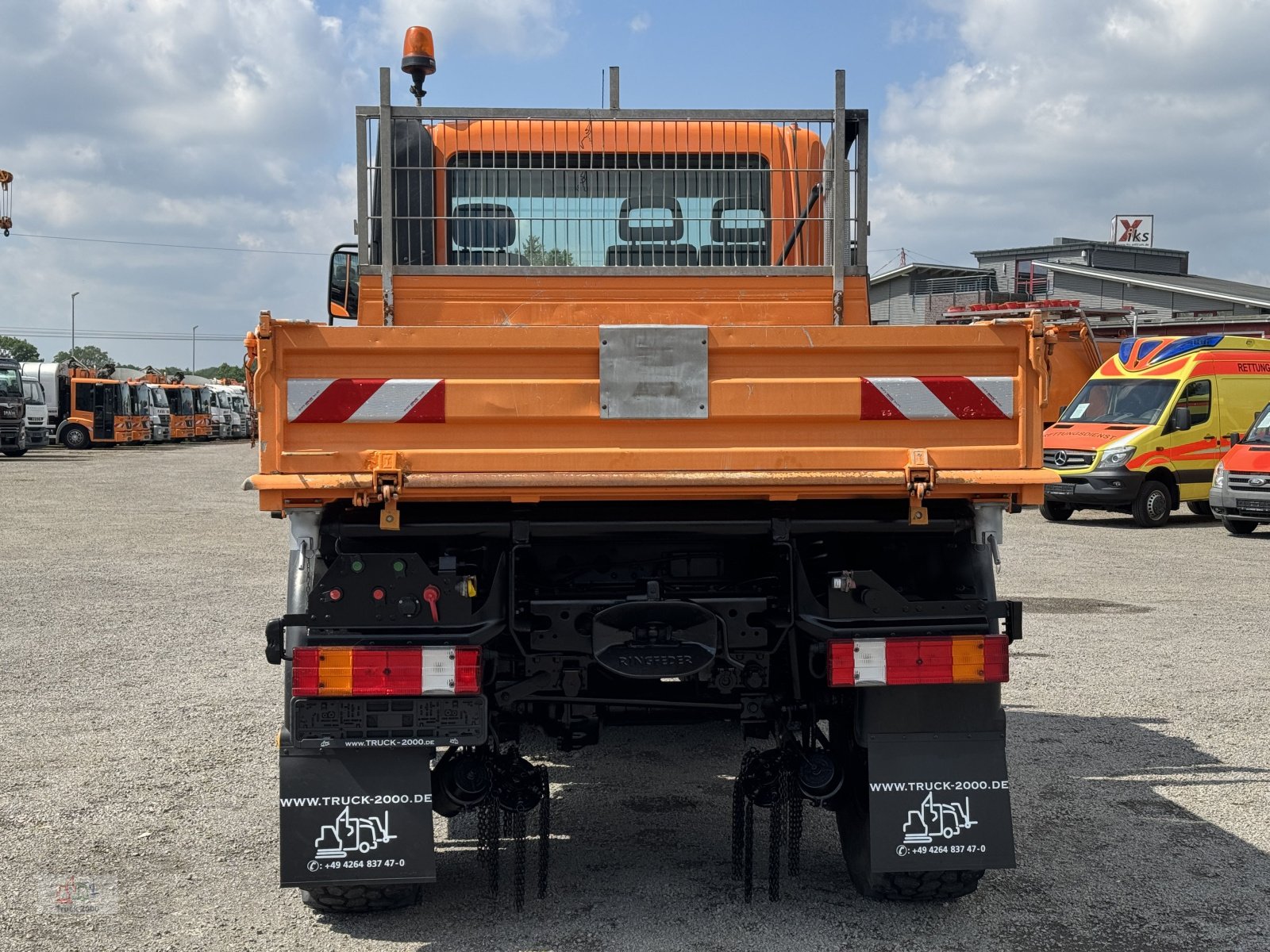 Kipper van het type Mercedes-Benz Unimog U300 Kipper, Gebrauchtmaschine in Sottrum (Foto 9)