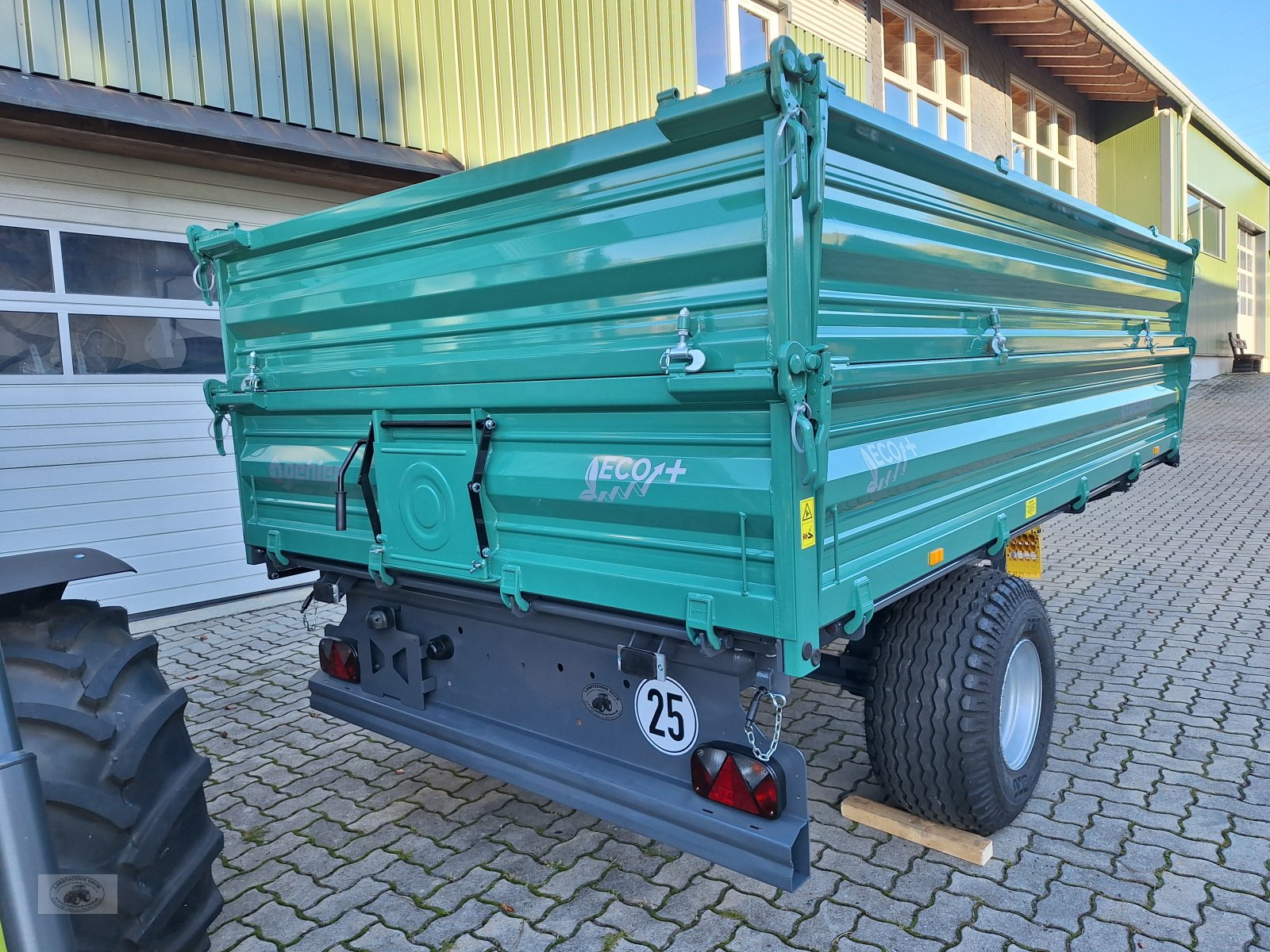 Kipper des Typs Oehler OL EDK 65 ECO PLUS , (4m Brücke) *NEU* 6,5to., Pendelaufsätze, Auflaufbremse+ Rückmatik, ZV, 25Km/h., Neumaschine in Tschirn (Bild 9)