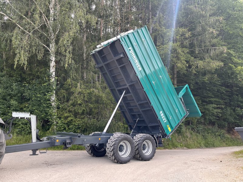 Kipper van het type Pühringer 4822, Neumaschine in Bruckberg (Foto 1)