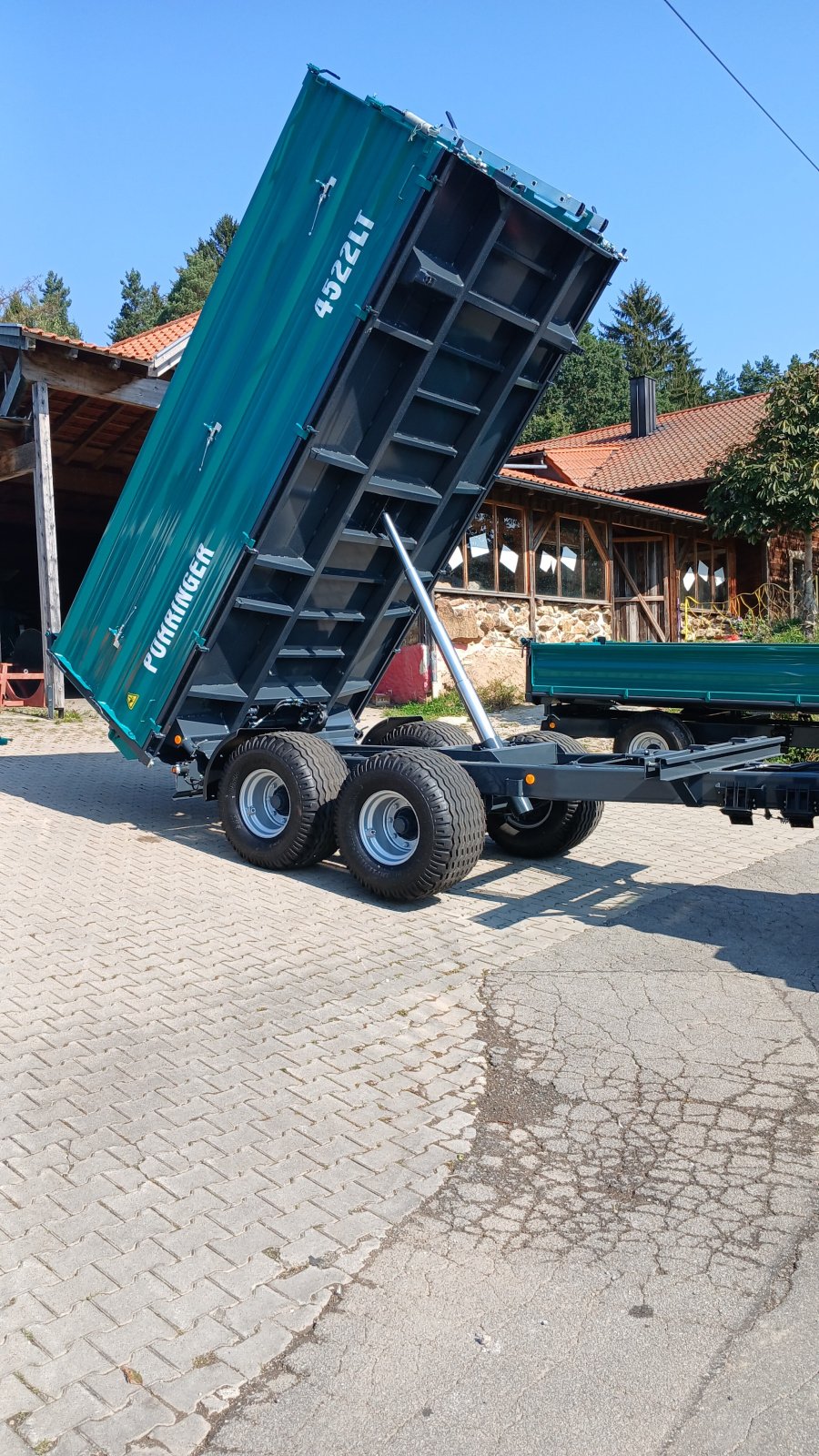 Kipper van het type Pühringer Dreiseitenkipper, Tandemkipper, Kipper, 4522LT, Neumaschine in Bad Kötzting (Foto 9)