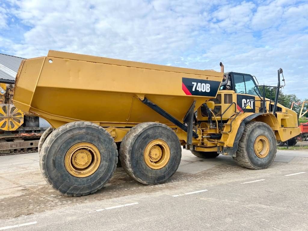 Kipper of the type Sonstige Cat 740B - Rear Camera / Automatic Greasing, Gebrauchtmaschine in Veldhoven (Picture 4)