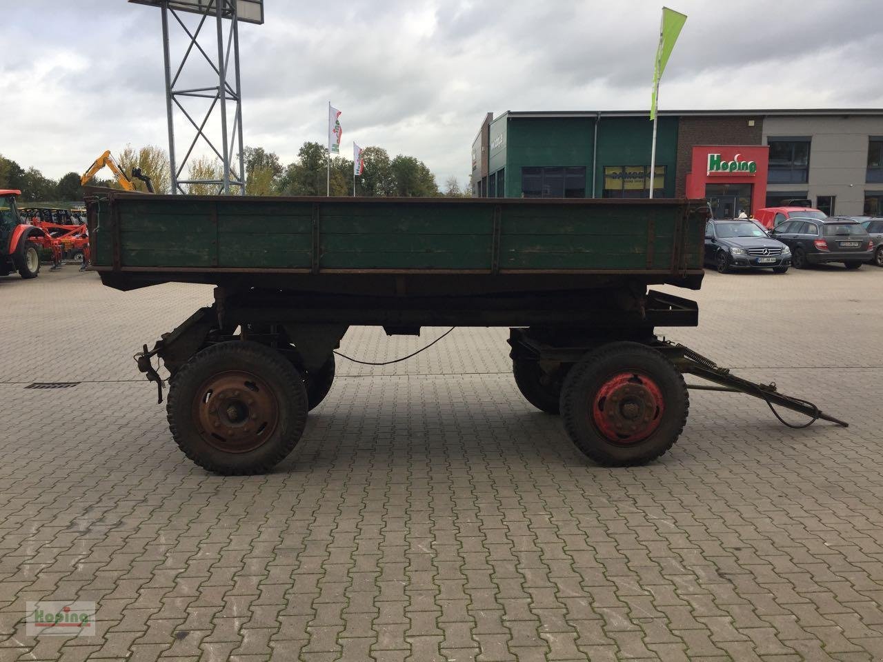 Kipper of the type Sonstige Unbekannt grüner Aufbau, Gebrauchtmaschine in Bakum (Picture 1)