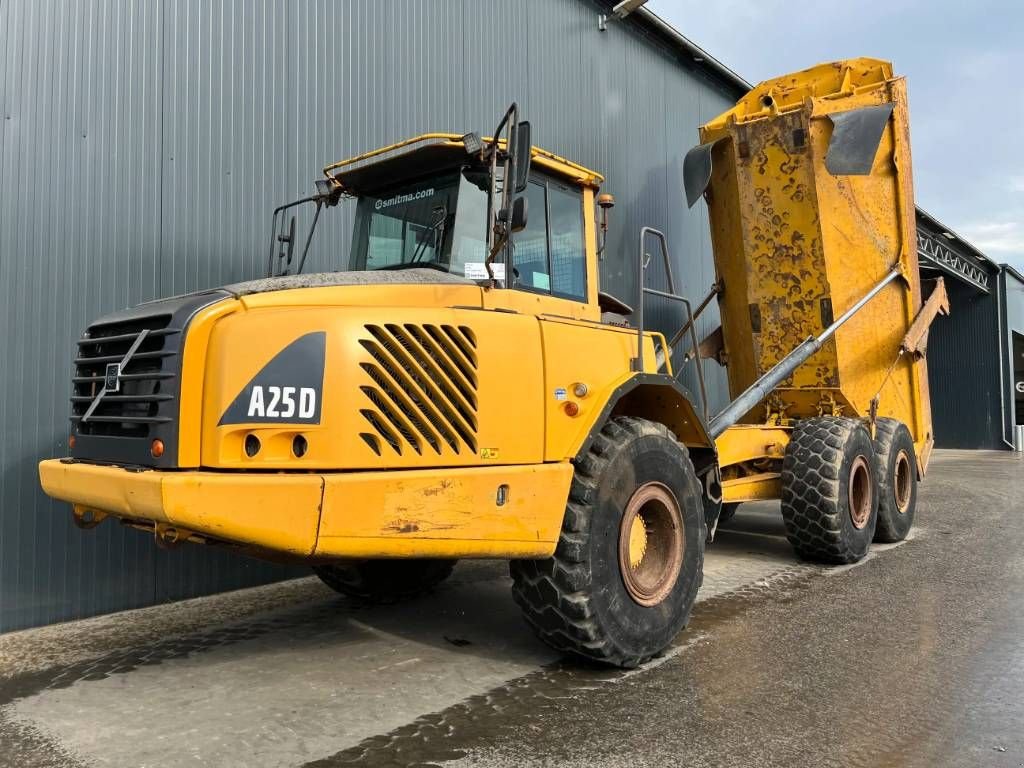 Kipper des Typs Volvo A25D, Gebrauchtmaschine in Venlo (Bild 8)