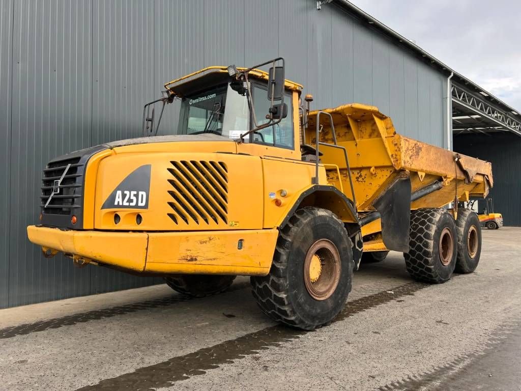 Kipper du type Volvo A25D, Gebrauchtmaschine en Venlo (Photo 1)