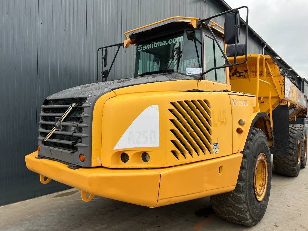 Kipper van het type Volvo A25D, Gebrauchtmaschine in Venlo (Foto 11)