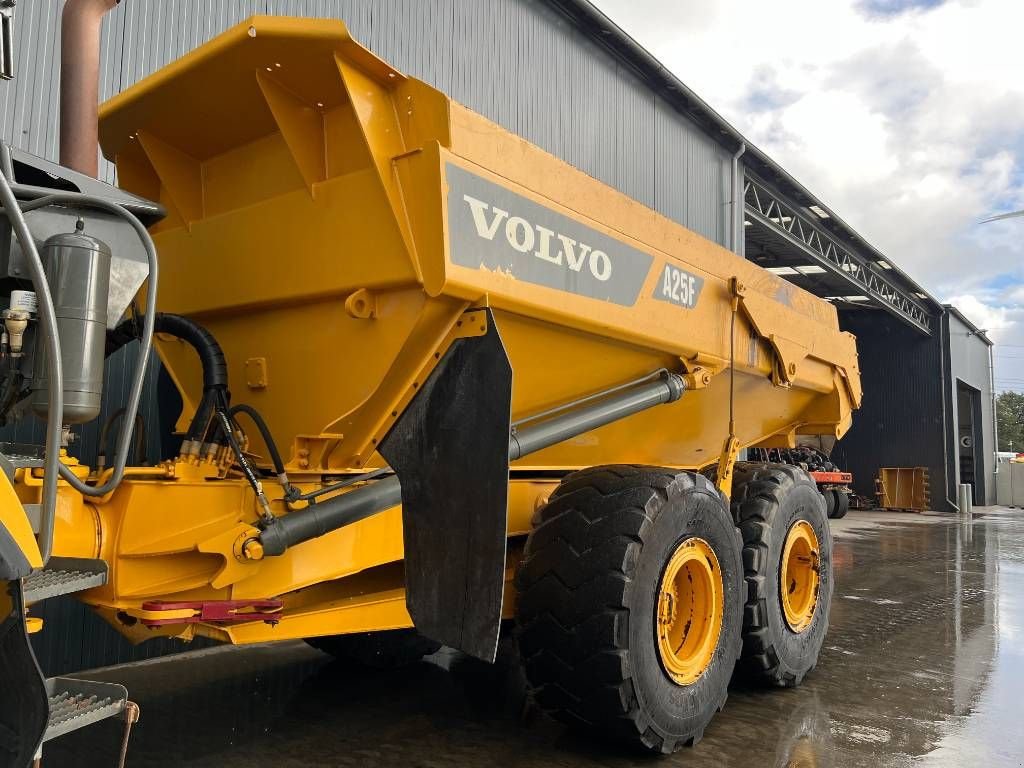 Kipper del tipo Volvo A25F, Gebrauchtmaschine In Venlo (Immagine 10)