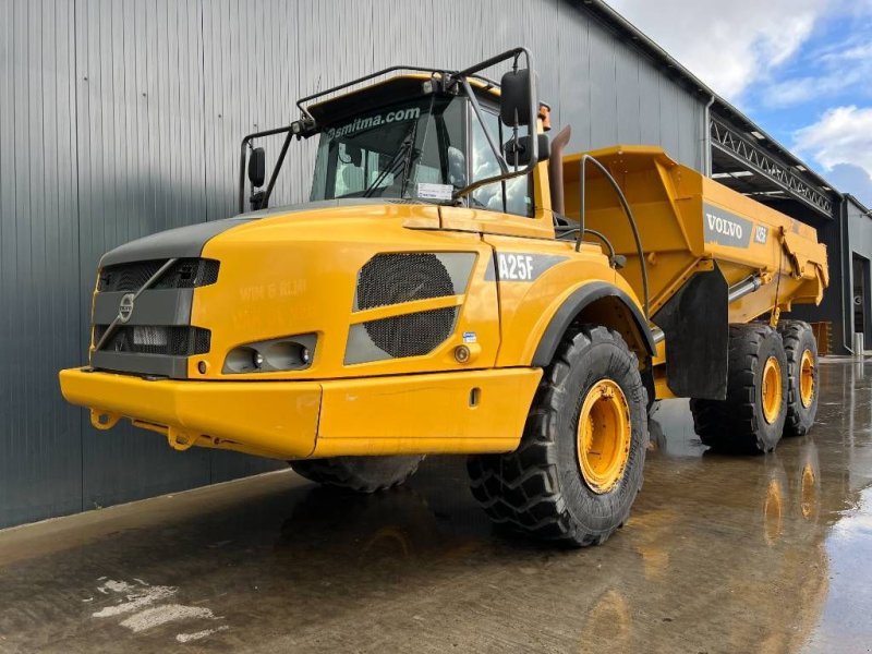 Kipper du type Volvo A25F, Gebrauchtmaschine en Venlo (Photo 1)