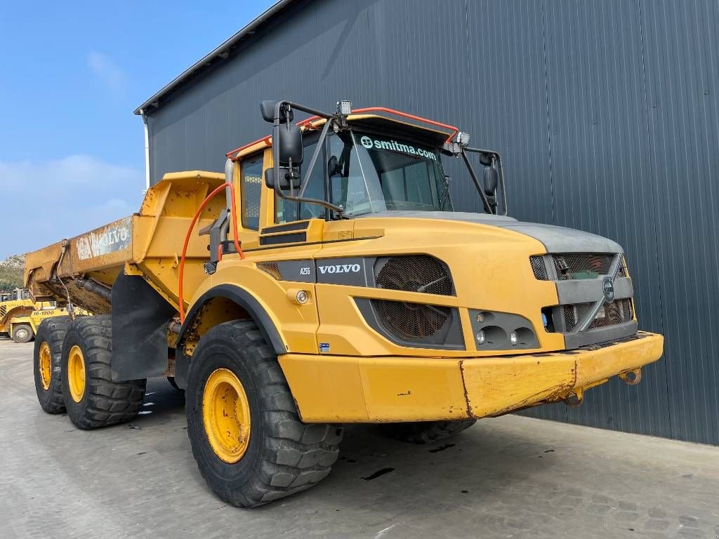 Kipper van het type Volvo A25G, Gebrauchtmaschine in Venlo (Foto 3)