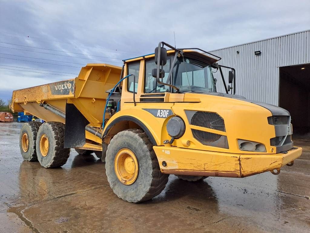 Kipper van het type Volvo A30F, Gebrauchtmaschine in Stabroek (Foto 8)