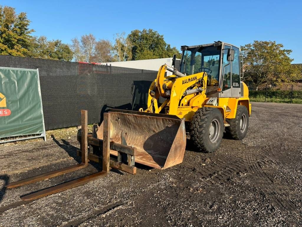 Knickgelenkte Baggerlader van het type Ahlmann AZ 85 T zwenklader, weinig uur, TOP! 4x4*4, Gebrauchtmaschine in Erp (Foto 3)