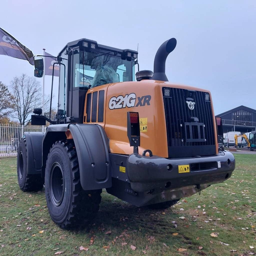 Knickgelenkte Baggerlader van het type Case 621G-XR, Neumaschine in Almelo (Foto 3)