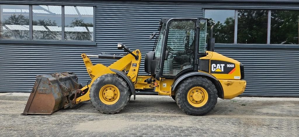 Knickgelenkte Baggerlader del tipo Caterpillar 906H, Gebrauchtmaschine en Scharsterbrug (Imagen 1)