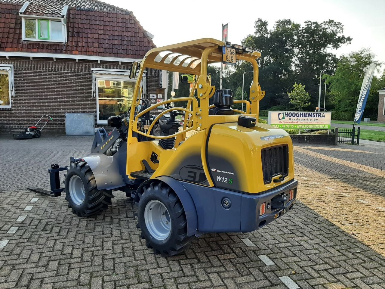 Knickgelenkte Baggerlader del tipo Eurotrac W12 MS, Gebrauchtmaschine en Hardegarijp (Imagen 5)