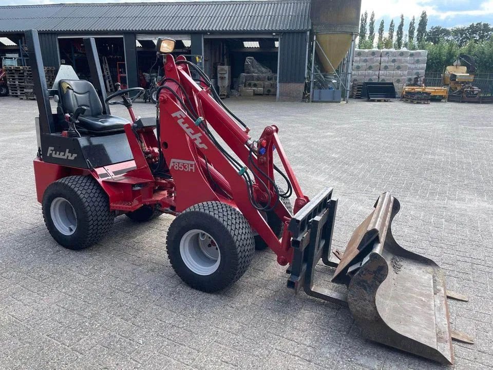 Knickgelenkte Baggerlader van het type Fuchs F853H Shovel Loader marge !!, Gebrauchtmaschine in Lunteren (Foto 10)