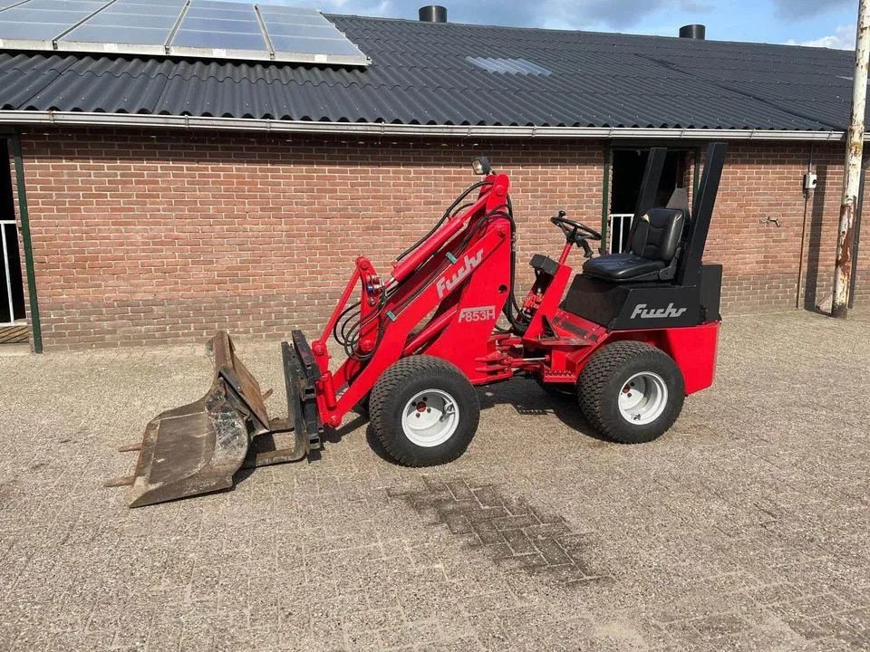 Knickgelenkte Baggerlader of the type Fuchs F853H Shovel Loader, Gebrauchtmaschine in Lunteren (Picture 1)