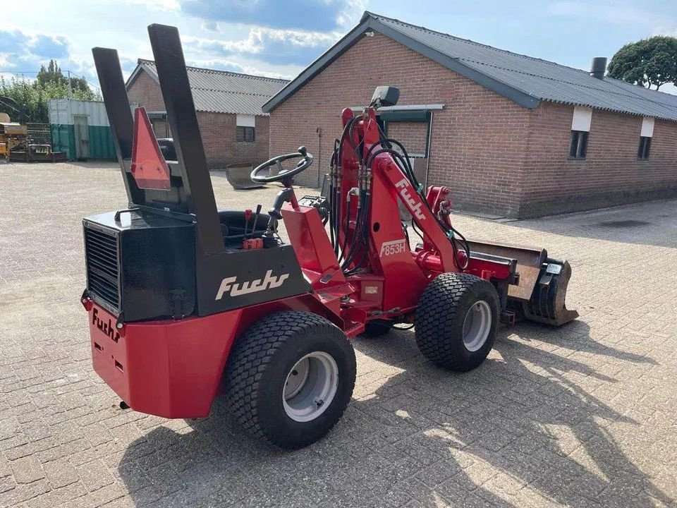 Knickgelenkte Baggerlader Türe ait Fuchs F853H Shovel Loader, Gebrauchtmaschine içinde Lunteren (resim 2)