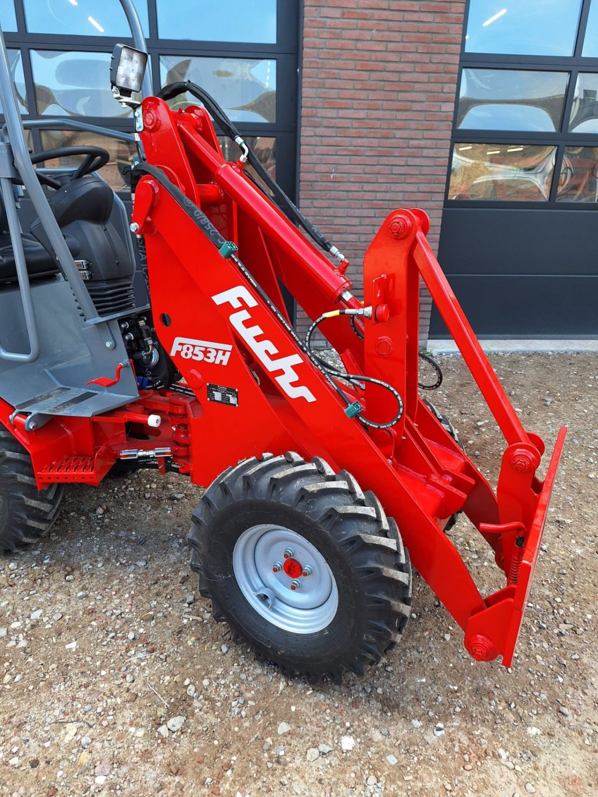 Knickgelenkte Baggerlader del tipo Fuchs F853H, Neumaschine en Barneveld (Imagen 4)