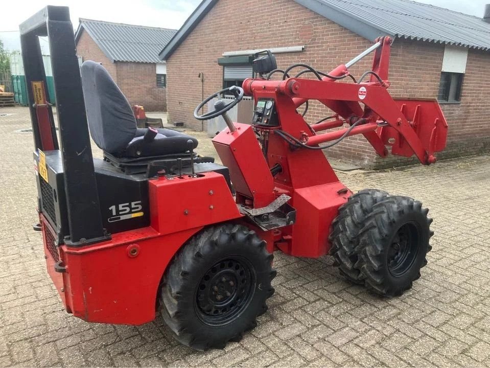 Knickgelenkte Baggerlader van het type Gehlmax KL 155 Shovel Loader MARGE !!!, Gebrauchtmaschine in Lunteren (Foto 9)