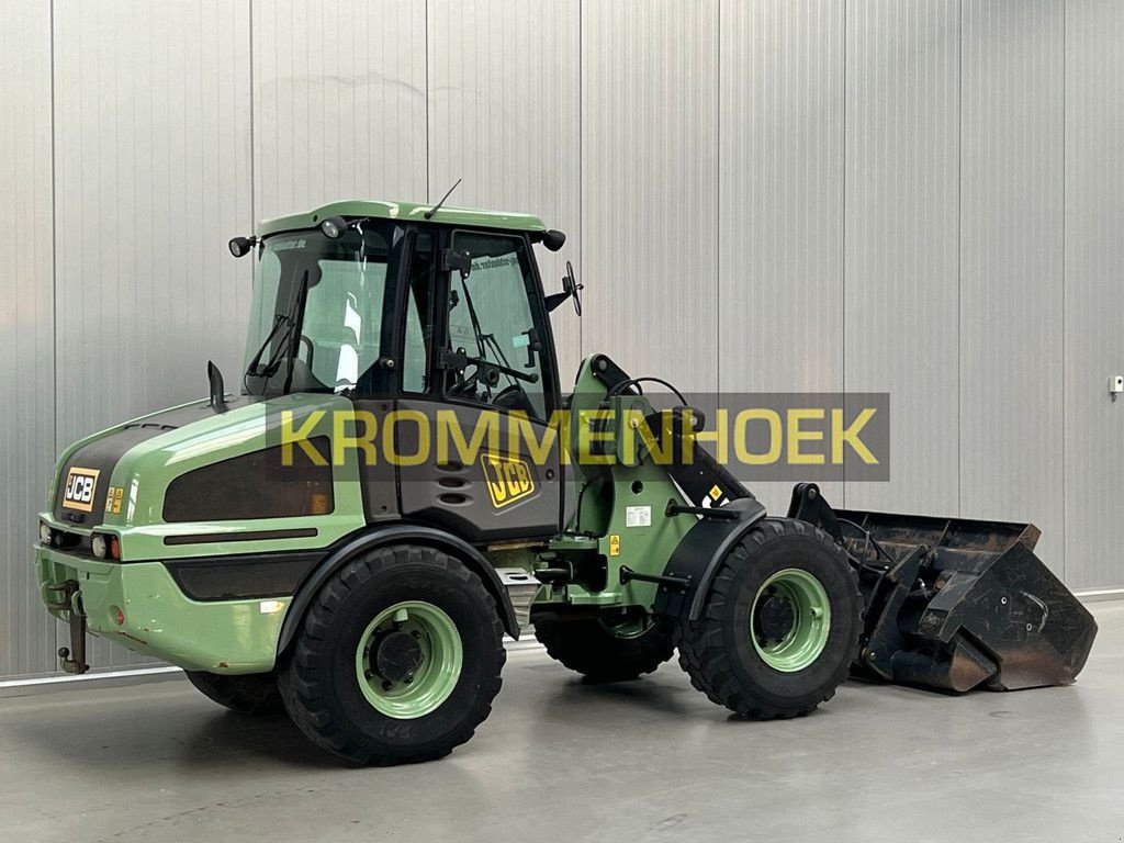 Knickgelenkte Baggerlader του τύπου JCB 407 T4, Gebrauchtmaschine σε Apeldoorn (Φωτογραφία 4)