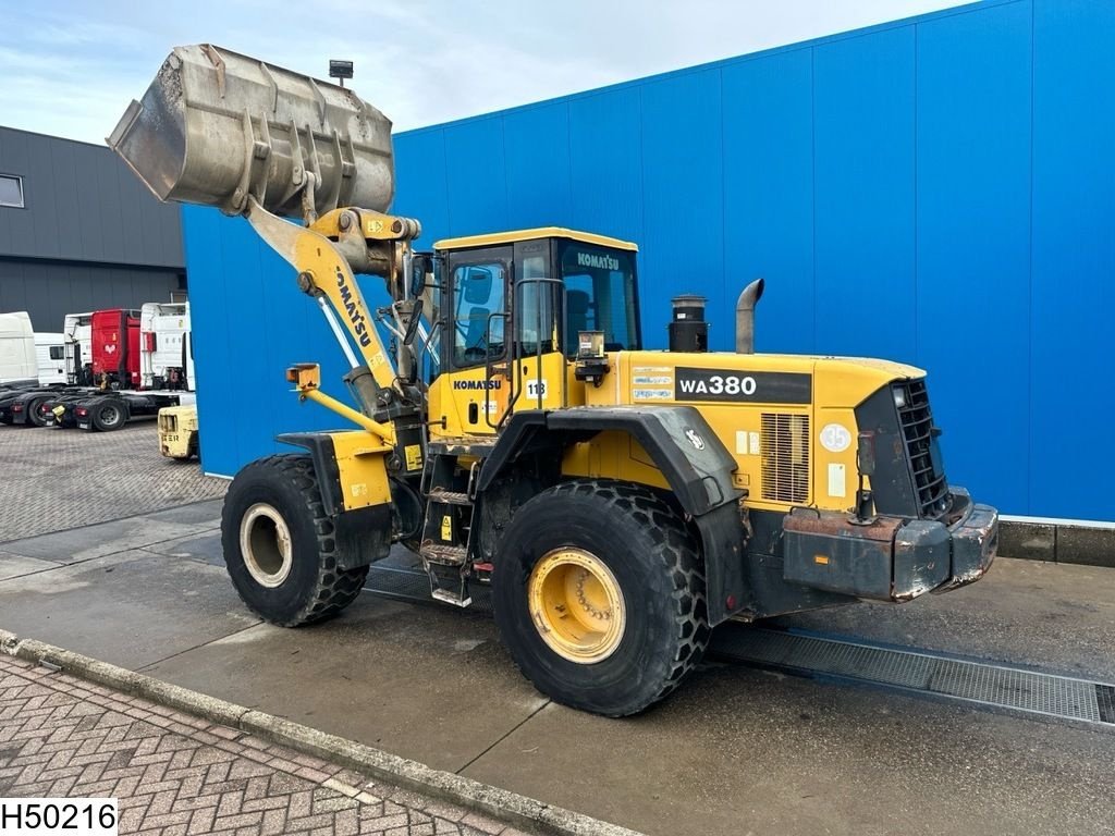 Knickgelenkte Baggerlader typu Komatsu WA 380 4x4, 140 KW, Gebrauchtmaschine w Ede (Zdjęcie 5)