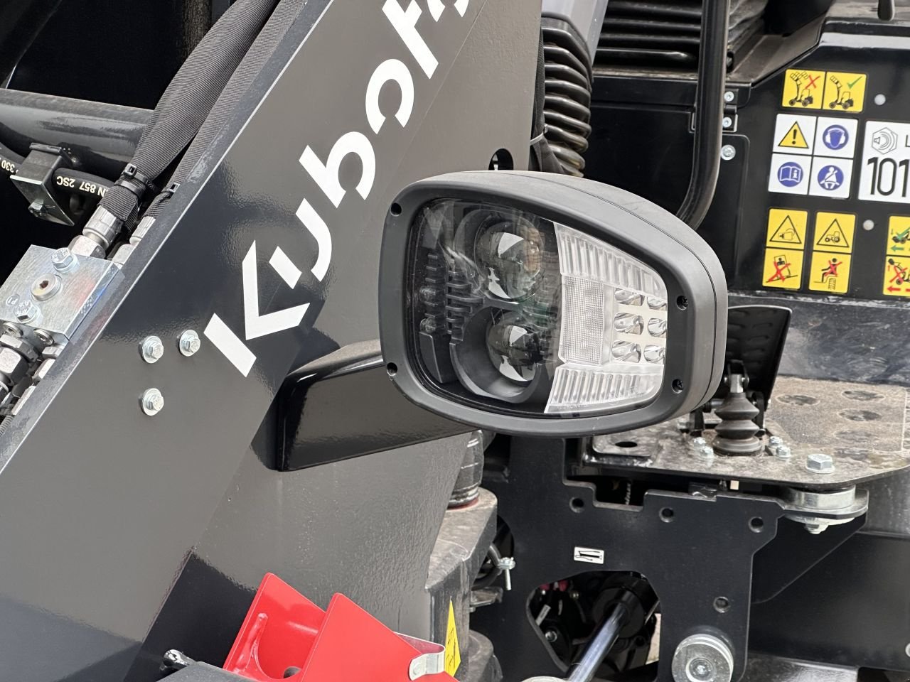 Knickgelenkte Baggerlader tip Kubota RT210-2E, Gebrauchtmaschine in Vlaardingen (Poză 2)