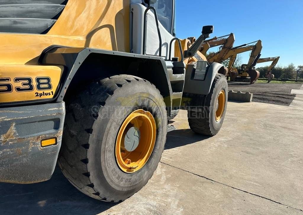 Knickgelenkte Baggerlader van het type Liebherr L 538, Gebrauchtmaschine in Wommels (Foto 11)