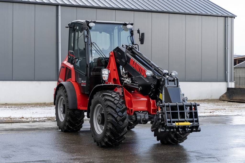 Knickgelenkte Baggerlader of the type Manitou MLA-T 516-75 H, Neumaschine in Moerbeke (Picture 3)