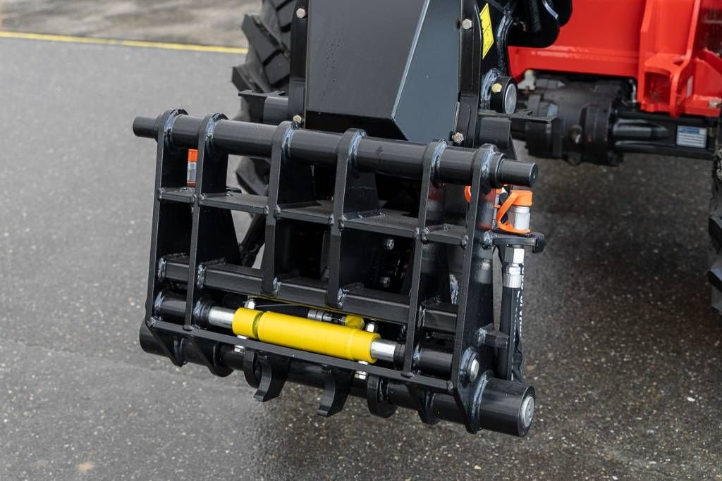 Knickgelenkte Baggerlader van het type Manitou MLA-T 516-75 H, Neumaschine in Moerbeke (Foto 9)