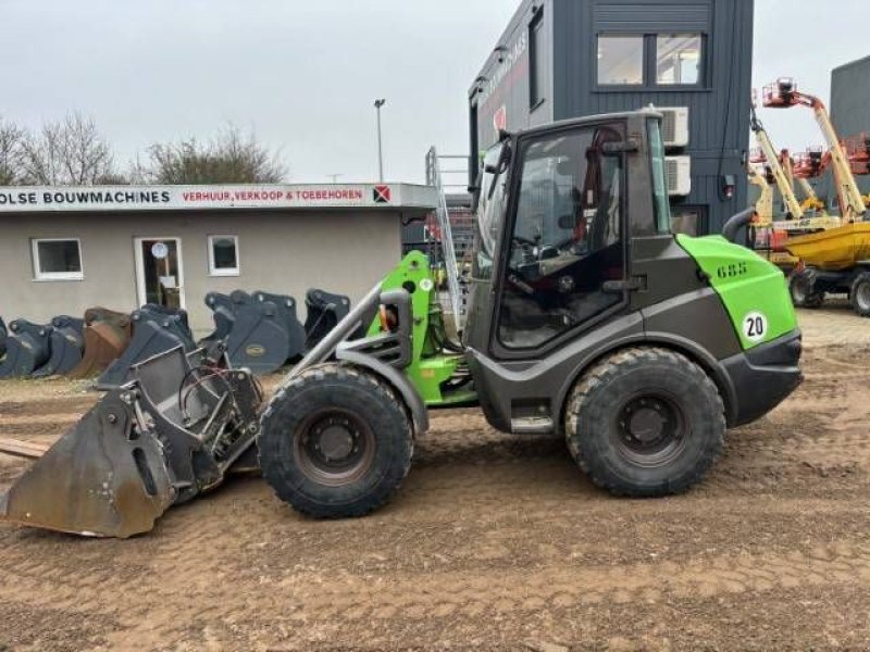 Knickgelenkte Baggerlader typu Mecalac AX 1000, Gebrauchtmaschine v MOL (Obrázek 3)