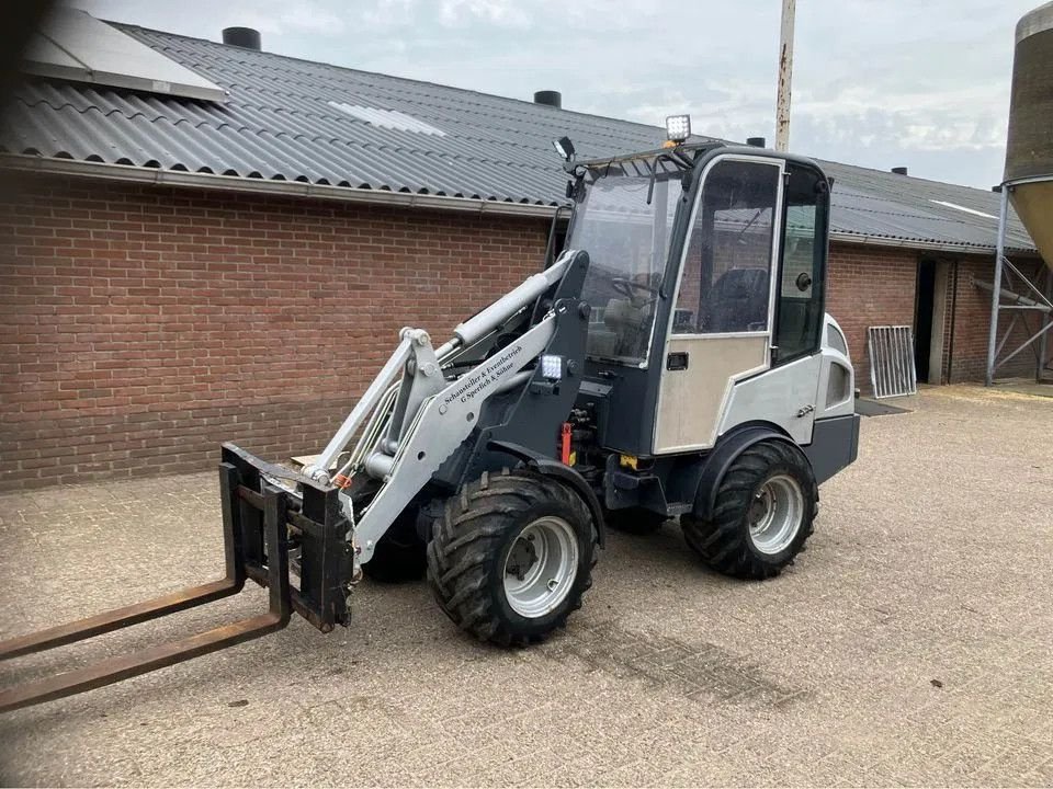 Knickgelenkte Baggerlader of the type Mustang 306 Shovel Loader, Gebrauchtmaschine in Lunteren (Picture 1)