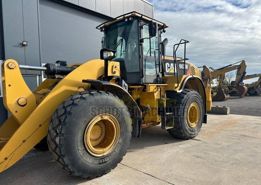 Knickgelenkte Baggerlader van het type Sonstige Cat 962 M, Gebrauchtmaschine in Wommels (Foto 11)