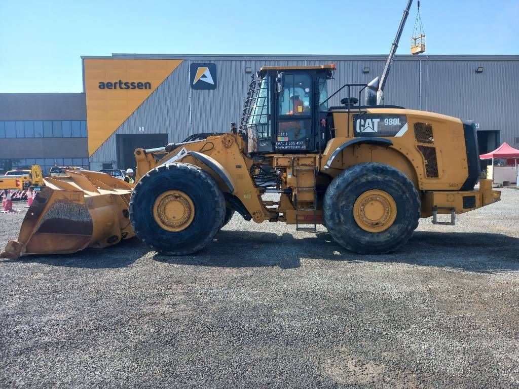 Knickgelenkte Baggerlader a típus Sonstige Cat 980L (Abu Dhabi) (comes with 2 buckets and 1 fork), Gebrauchtmaschine ekkor: Stabroek (Kép 4)