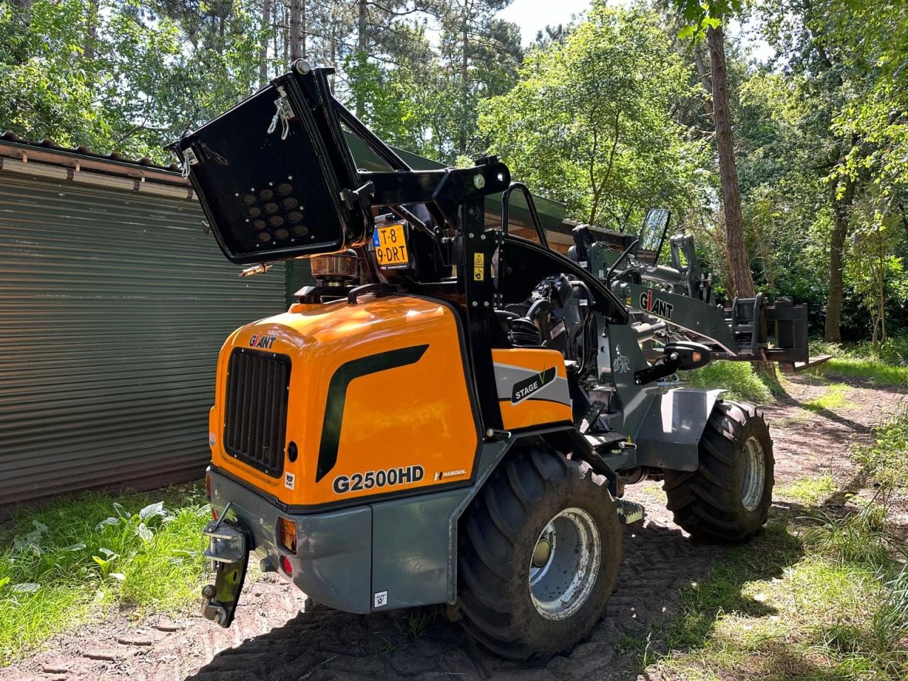 Knickgelenkte Baggerlader van het type Sonstige Giant 2500 HD, Gebrauchtmaschine in Essen (Foto 1)