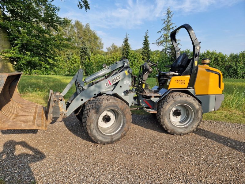 Knickgelenkte Baggerlader типа Sonstige Giant 5003, Gebrauchtmaschine в Oirschot (Фотография 1)