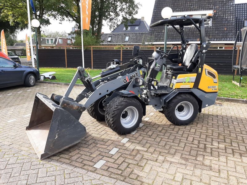 Knickgelenkte Baggerlader del tipo Sonstige Giant G2200e X-tra, Gebrauchtmaschine en Hardegarijp (Imagen 1)