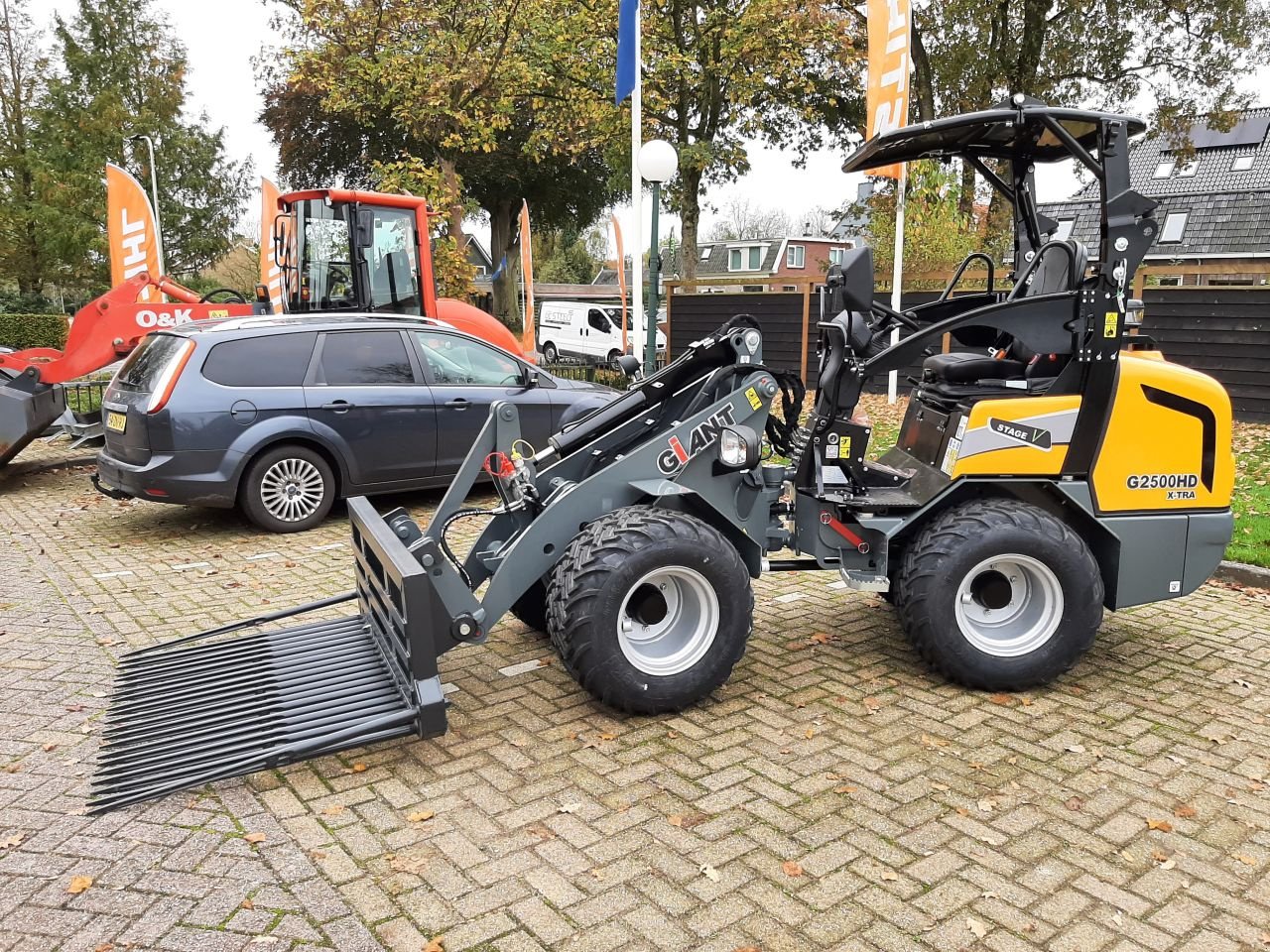 Knickgelenkte Baggerlader des Typs Sonstige Giant G2500 X-tra HD, Gebrauchtmaschine in Hardegarijp (Bild 7)