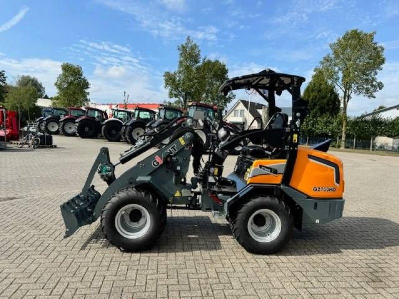 Knickgelenkte Baggerlader du type Sonstige Giant G2700 HD, Neumaschine en Marknesse