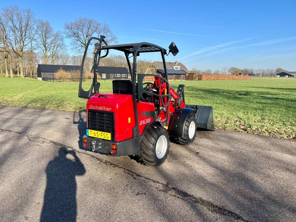 Knickgelenkte Baggerlader des Typs Sonstige Sch&auml;ffer 2630, Neumaschine in Nijkerkerveen (Bild 2)