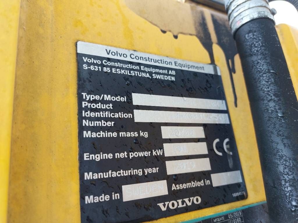 Knickgelenkte Baggerlader des Typs Volvo L 110 H, Gebrauchtmaschine in Stabroek (Bild 9)