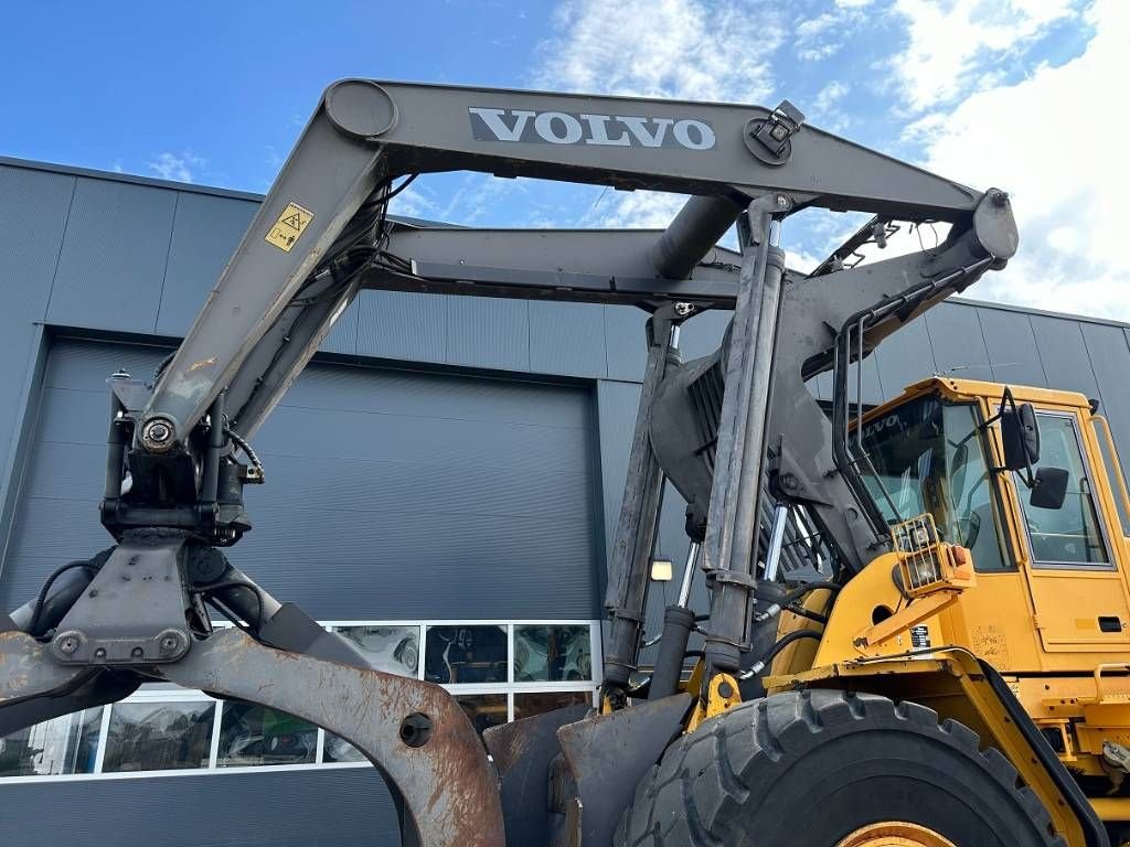 Knickgelenkte Baggerlader del tipo Volvo L 180 E, Gebrauchtmaschine en Wommels (Imagen 5)