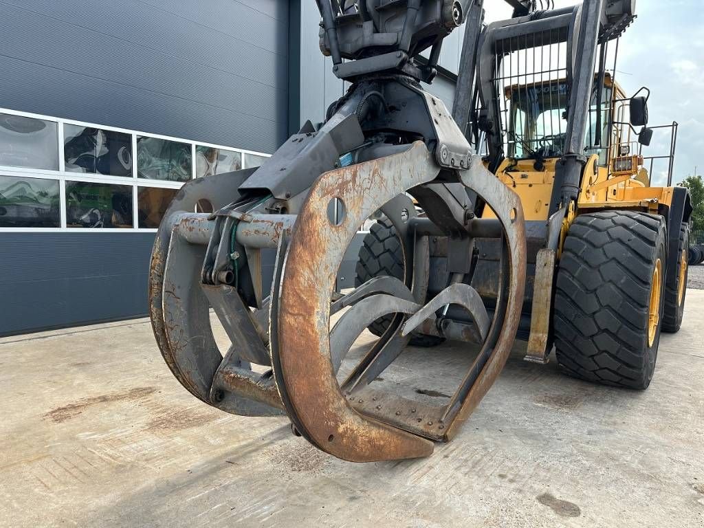 Knickgelenkte Baggerlader del tipo Volvo L 180 E, Gebrauchtmaschine en Wommels (Imagen 9)