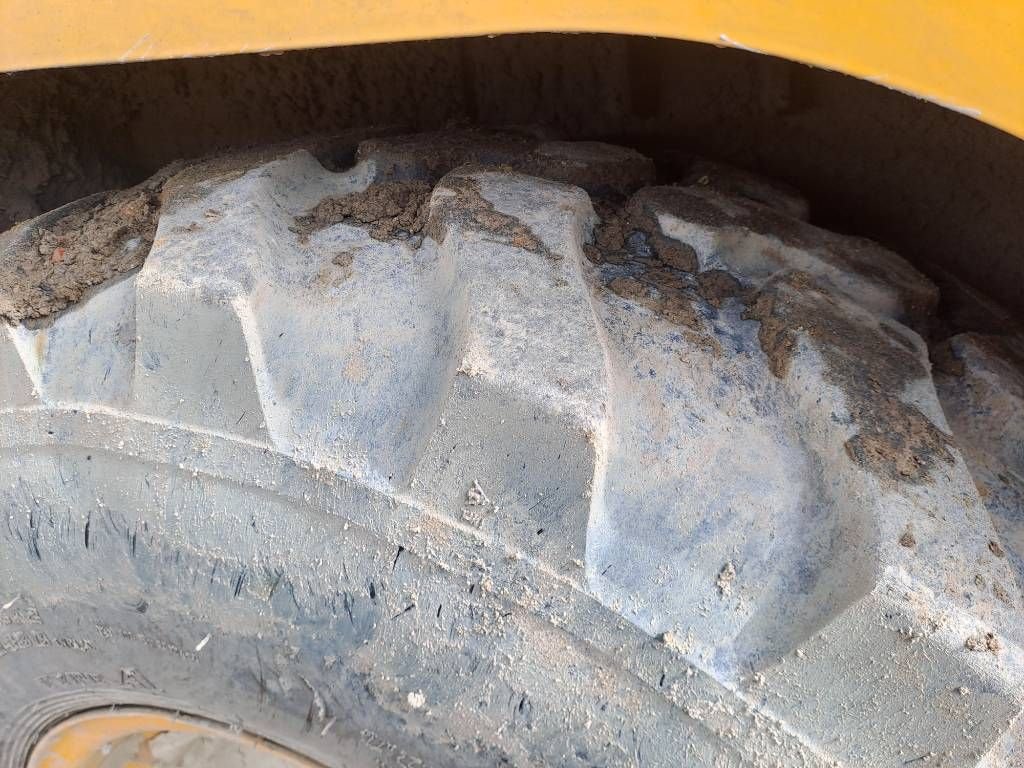 Knickgelenkte Baggerlader typu Volvo L30G (Bucket + Forks), Gebrauchtmaschine v Stabroek (Obrázok 11)