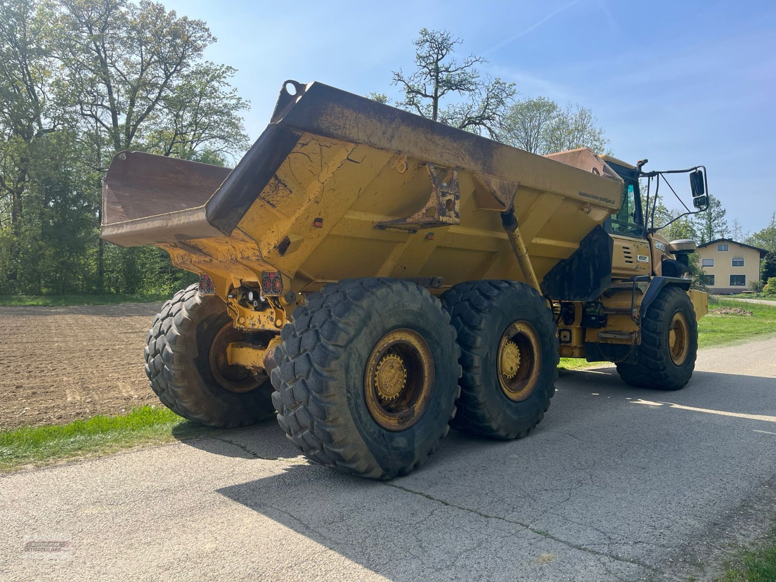 Knickgelenkte Dumper del tipo Bell ADT B 30 D 6x6, Gebrauchtmaschine en Deutsch - Goritz (Imagen 8)