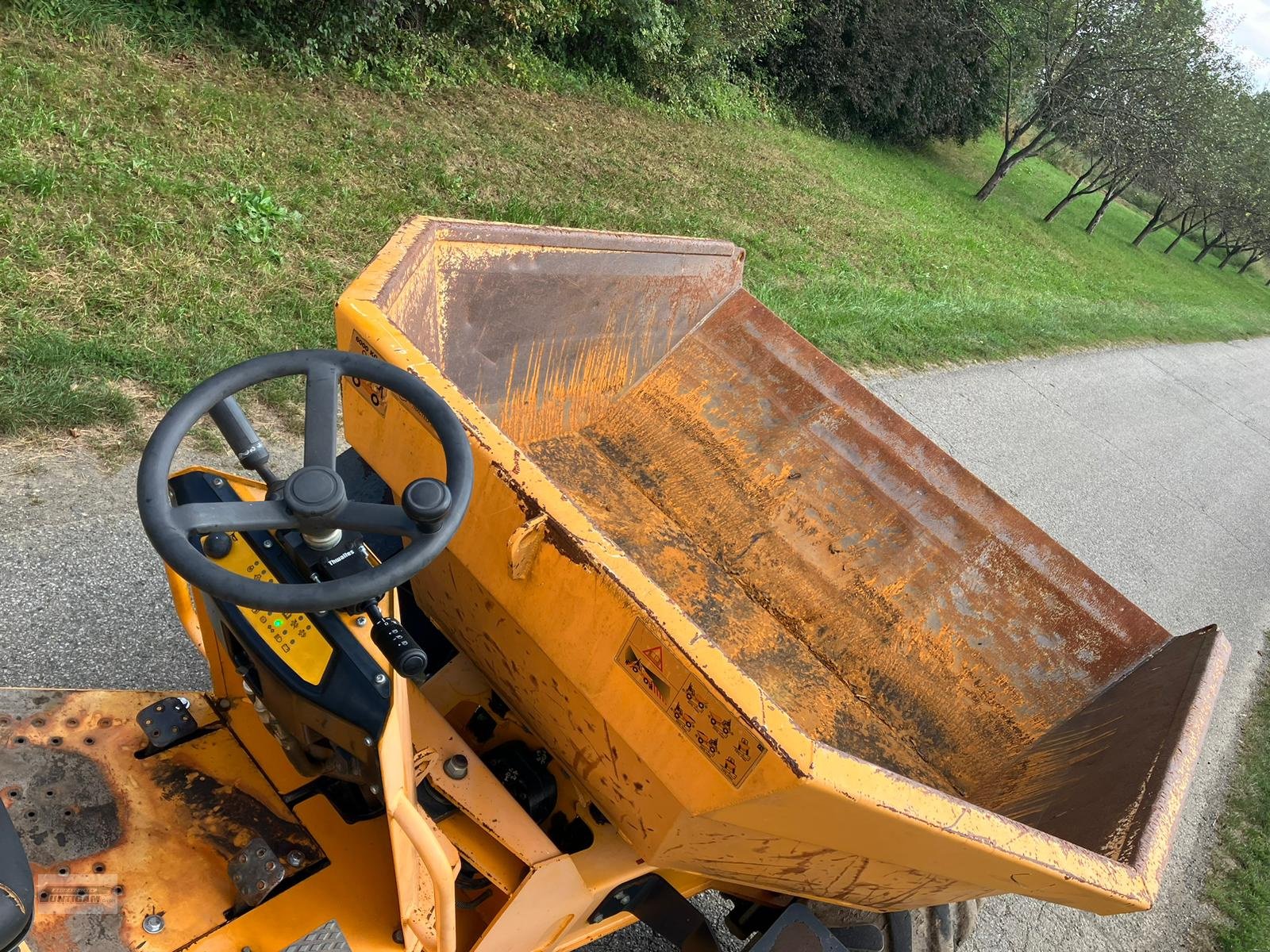 Knickgelenkte Dumper typu Thwaites MACH 864, Gebrauchtmaschine w Deutsch - Goritz (Zdjęcie 12)