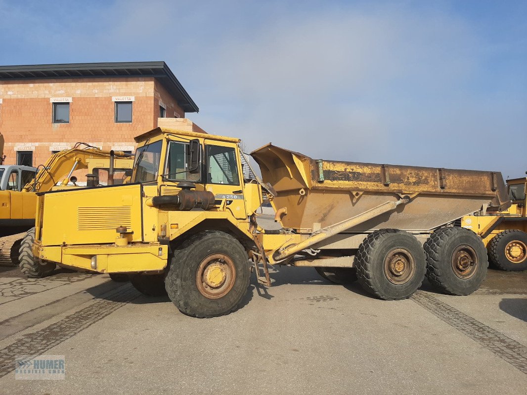 Knickgelenkte Dumper του τύπου Volvo A25B 6x6, Gebrauchtmaschine σε Vorchdorf (Φωτογραφία 3)