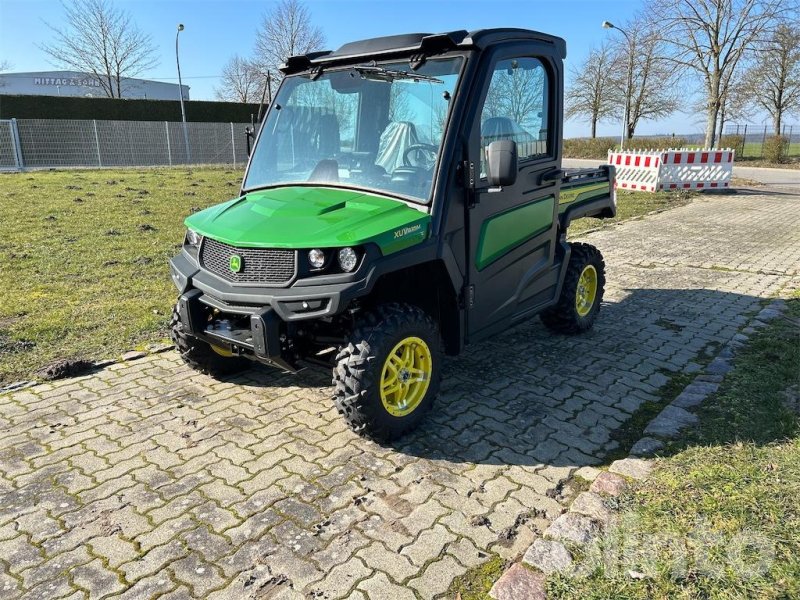 Kommunalfahrzeug des Typs John Deere Gator, Gebrauchtmaschine in Düsseldorf (Bild 1)