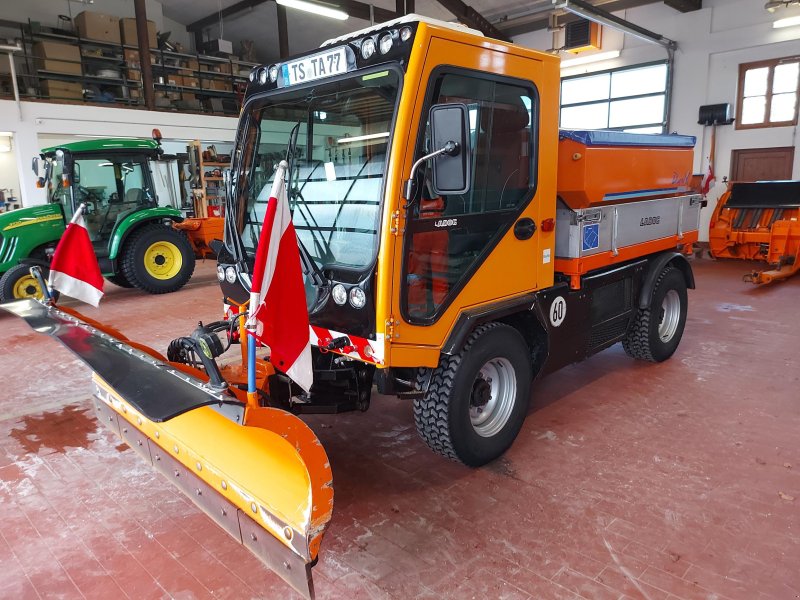 Kommunalfahrzeug van het type Ladog T 1400, Gebrauchtmaschine in Soyen (Foto 1)