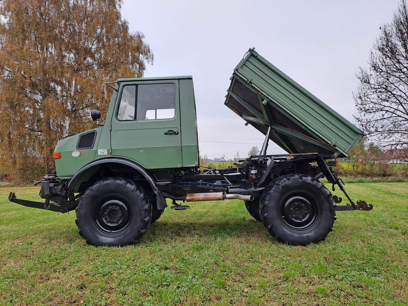 Kommunalfahrzeug van het type Mercedes-Benz Unimog U 1000, Gebrauchtmaschine in Oberrieden (Foto 1)