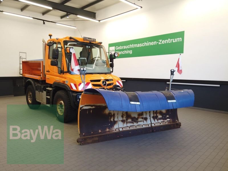 Kommunalfahrzeug des Typs Mercedes-Benz UNIMOG U218, Gebrauchtmaschine in Manching (Bild 1)